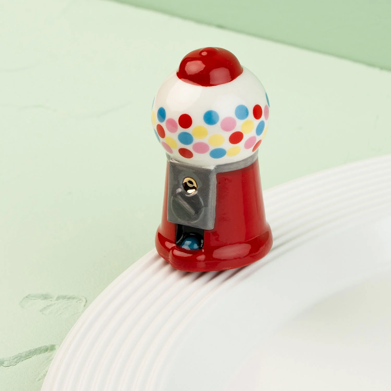 chews wisely - Image 2