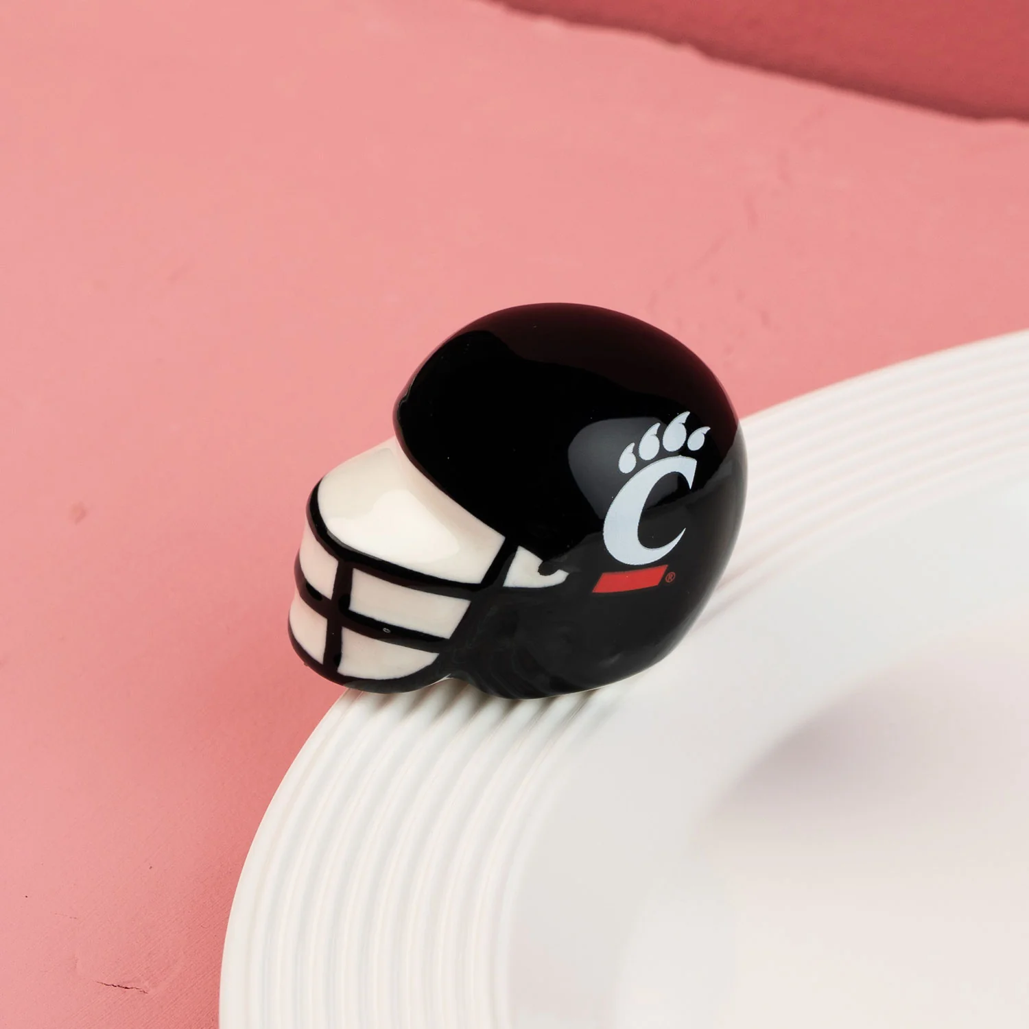 University of Cincinnati helmet - Image 2